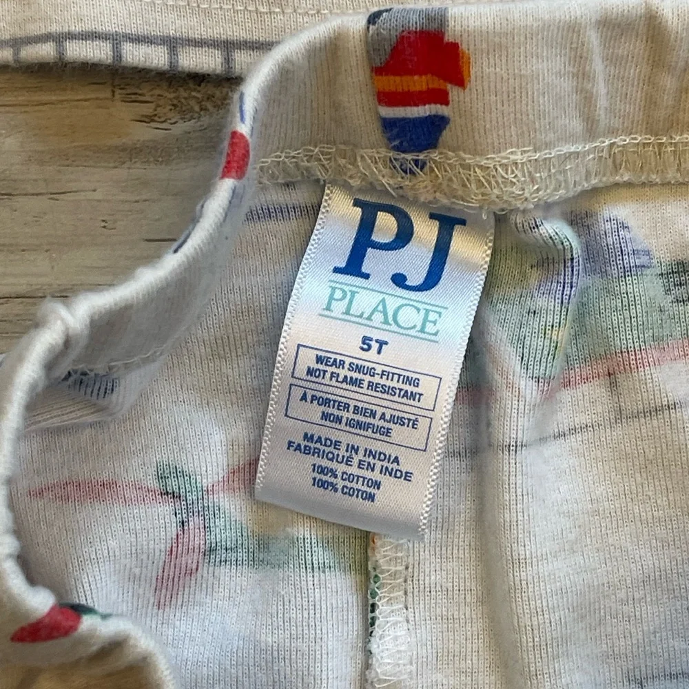 The Children’s Place | Rescue Vehicle Snug Fit Cotton Pajamas | Size: 5T